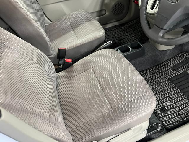 ミライースG SA 走行25435キロ/CDチューナー/純正マット1年保証距離無制限 走行距離25435キロ CDチューナー 純正カーペットマット 助手席エアバッグ アイドリングストップ 電動格納式ドアミラー(埼玉県)の中古車