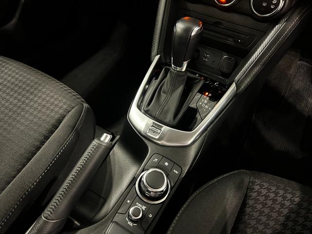 デミオ15S 走行59619キロ/車検整備付/ナビ/全周囲カメラ一年保証・走行距離無制限 フルセグナビ Bluetooth 全周囲カメラ ドラレコ ETC クリアランスソナー オートライト LEDヘッドライト シートヒーター(埼玉県)の中古車