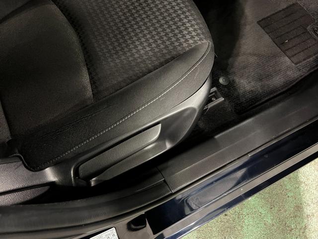 デミオ15S 走行59619キロ/車検整備付/ナビ/全周囲カメラ一年保証・走行距離無制限 フルセグナビ Bluetooth 全周囲カメラ ドラレコ ETC クリアランスソナー オートライト LEDヘッドライト シートヒーター(埼玉県)の中古車