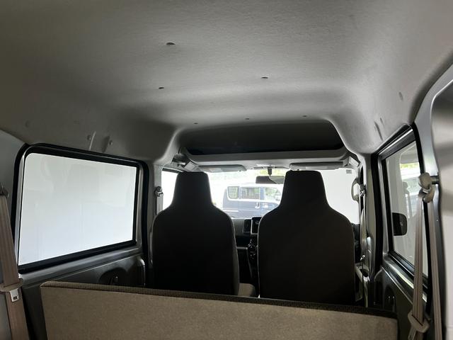 スクラムPC 走行29388キロ/4WD/ETC/MT一年保証・走行距離無制限 助手席エアバック 純正カーペットマット CDチューナー ETC 4WD キーレス 走行29388キロ(埼玉県)の中古車