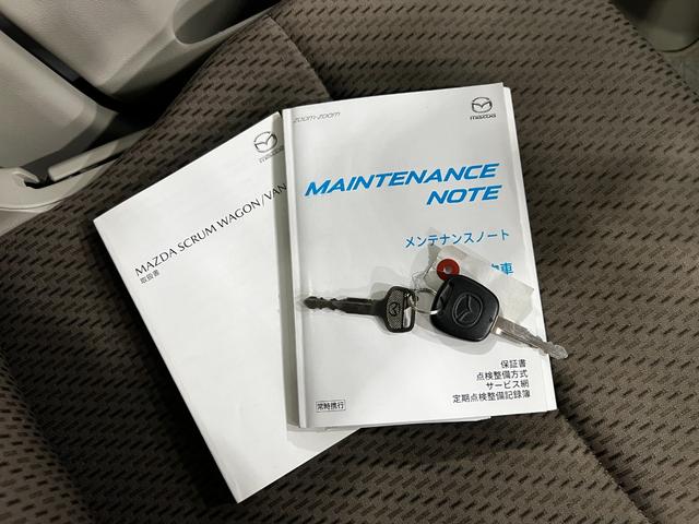 スクラムPC 走行29388キロ/4WD/ETC/MT一年保証・走行距離無制限 助手席エアバック 純正カーペットマット CDチューナー ETC 4WD キーレス 走行29388キロ(埼玉県)の中古車