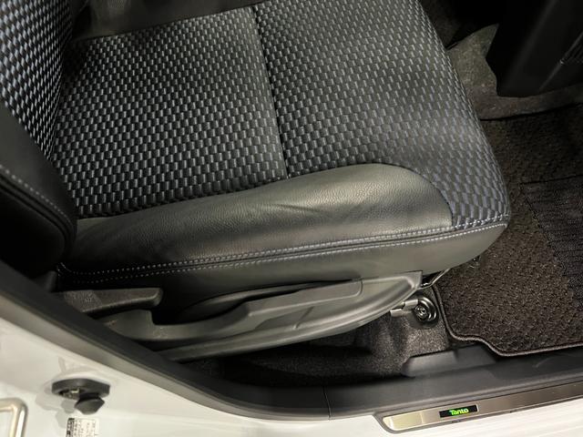 タントカスタムRS 走行10961キロ/ナビ/バックカメラ1年保証・走行距離無制限 フルセグナビ Bluetooth バックカメラ ドラレコ ETC クリアランスソナー オートライト LEDヘッドライト シートヒーター 両側電動スライドドア(埼玉県)の中古車