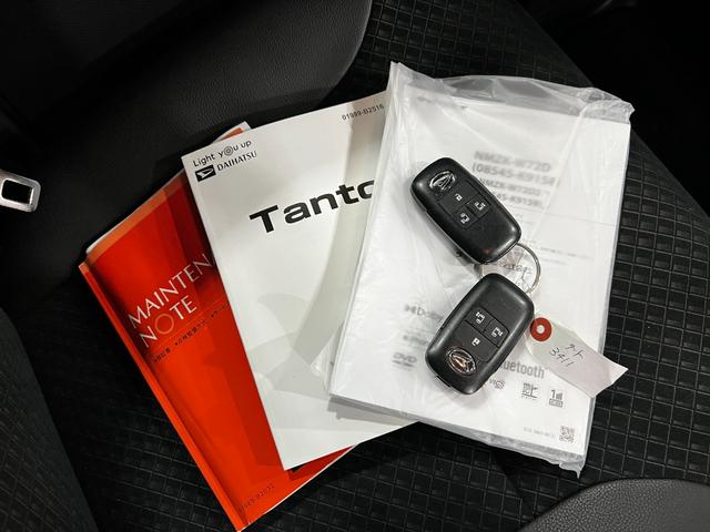 タントカスタムX 走行27995キロ/雹害/ナビ/バックカメラ1年保証・走行距離無制限 フルセグナビ Bluetooth バックカメラ ドラレコ ETC クリアランスソナー オートライト LEDヘッドライト ベンチシート シートヒーター 両側電動スライドドア(埼玉県)の中古車