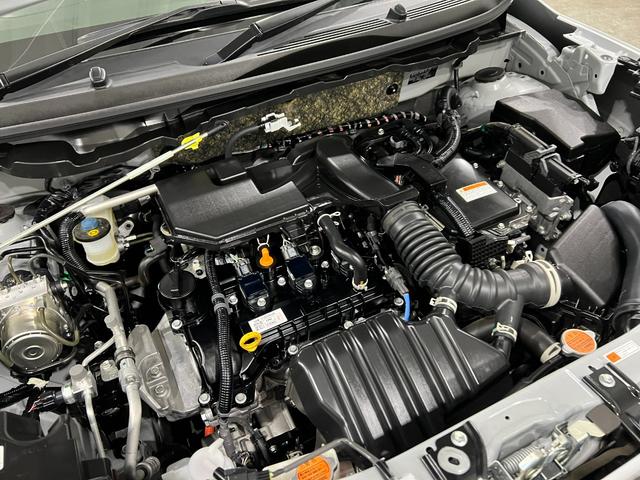ロッキープレミアムG HEV 走行18192キロ/純正ナビ/ドラレコ1年保証距離無制限 走行距離18192キロ 純正フルセグナビ パノラマモニター ドラレコ 純正マット サイドエアバッグ LEDヘッドランプ アイドリングストップ シートヒーター オート格納式ドアミラー(埼玉県)の中古車