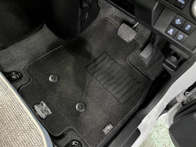 ムーヴキャンバスストライプスG 雹害/車検整備付/走行12746キロ1年保証距離無制限 走行距離12746キロ 純正マット サイドエアバッグ LEDヘッドランプ アイドリングストップ シートヒーター 両側スライドドア オート格納式ドアミラー 電動パーキングブレーキ(埼玉県)の中古車