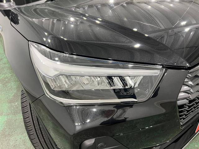 ロッキープレミアムG HEV /純正7インチナビ/ドラレコ/ETCワンオーナー 禁煙車 純正7インチナビ パノラマモニター ドラレコ ETC 純正マット サイドエアバッグ LEDヘッドランプ シートヒーター オート格納式ドアミラー 純正アルミホイール(埼玉県)の中古車