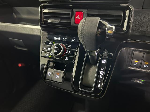 タントカスタムRS 走行30918キロ/純正9インチナビ/ドラレコ1年保証距離無制限 走行距離30918キロ 純正フルセグナビ パノラマモニター ドラレコ 純正マット サイドエアバッグ LEDヘッドランプ アイドリングストップ シートヒーター 両側電動スライドドア(埼玉県)の中古車