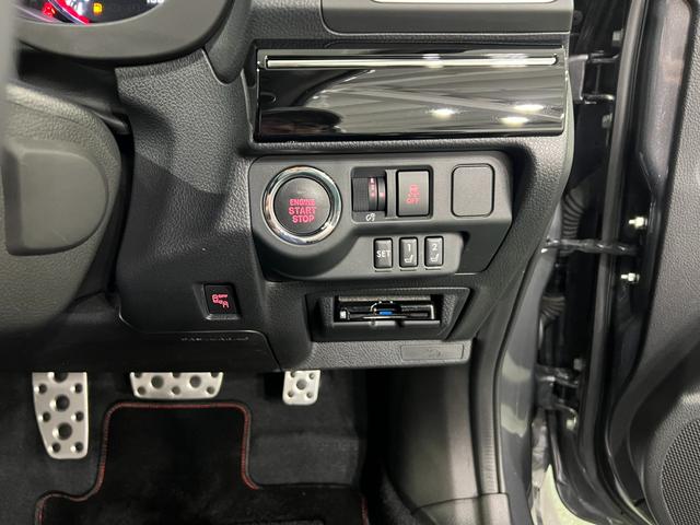 レヴォーグ1.6STIスポーツアイサイト 雹害/4WD/車検整備付1年保証距離無制限 走行距離31962キロ 4WD フルセグナビ バックカメラ ブルートゥース 純正マット サイドエアバッグ LEDヘッドランプ アイドリングストップ シートヒーター(埼玉県)の中古車