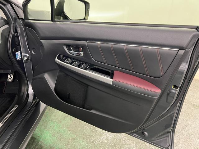 レヴォーグ1.6STIスポーツアイサイト 雹害/4WD/車検整備付1年保証距離無制限 走行距離31962キロ 4WD フルセグナビ バックカメラ ブルートゥース 純正マット サイドエアバッグ LEDヘッドランプ アイドリングストップ シートヒーター(埼玉県)の中古車