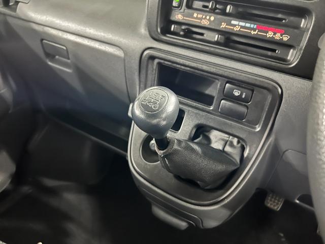 ハイゼットカーゴクルーズ ビジネスパック 車検整備付一年保証・走行距離無制限 社外ナビ ETC FRドラレコ 5速MT(埼玉県)の中古車