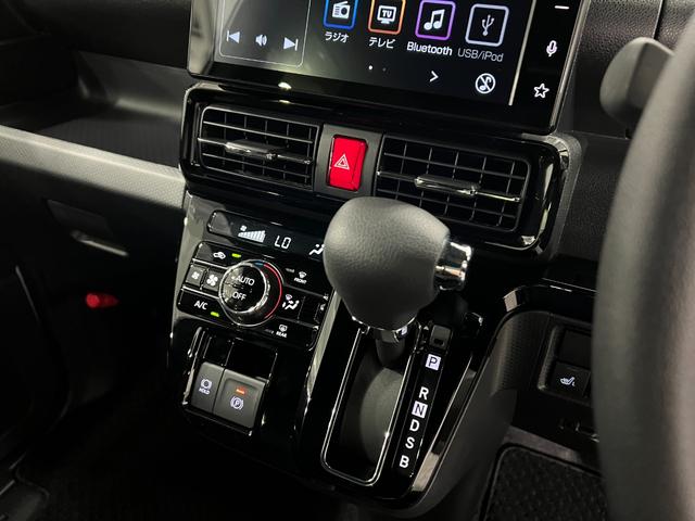 タントカスタムX 走行6232キロ/ディスプレイオーディオ1年保証・走行距離無制限 ディスプレイオーディオ バックカメラ ドラレコ ETC クリアランスソナー オートライト LEDヘッドライト ベンチシート シートヒーター 両側電動スライドドア(埼玉県)の中古車