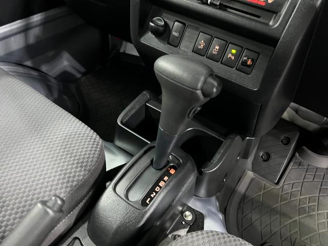 ピクシストラックエクストラSAIIIt 走行16040キロ/4WD/AT一年保証・走行距離無制限 フルセグナビ Bluetooth オートライト LEDヘッドライト 助手席エアバック 純正マット(埼玉県)の中古車