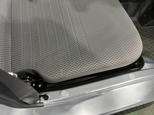 ピクシストラックエクストラSAIIIt 走行16040キロ/4WD/AT一年保証・走行距離無制限 フルセグナビ Bluetooth オートライト LEDヘッドライト 助手席エアバック 純正マット(埼玉県)の中古車