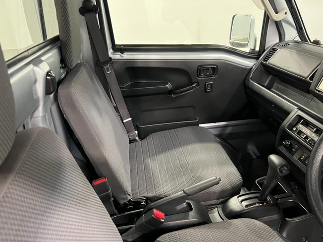 ピクシストラックエクストラSAIIIt 走行16040キロ/4WD/AT一年保証・走行距離無制限 フルセグナビ Bluetooth オートライト LEDヘッドライト 助手席エアバック 純正マット(埼玉県)の中古車
