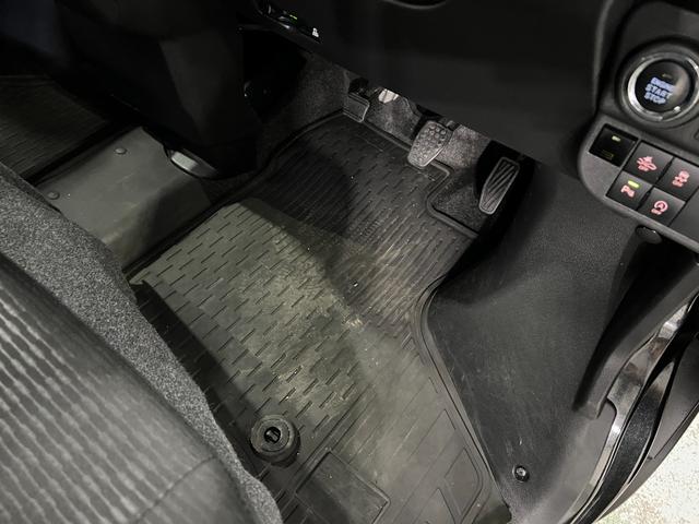 ハイゼットカーゴクルーズターボ 走行72681キロ/車検整備付タイヤ4本交換一年保証・走行距離無制限 フルセグナビ Bluetooth ETC クリアランスソナー オートライト LEDヘッドライト(埼玉県)の中古車