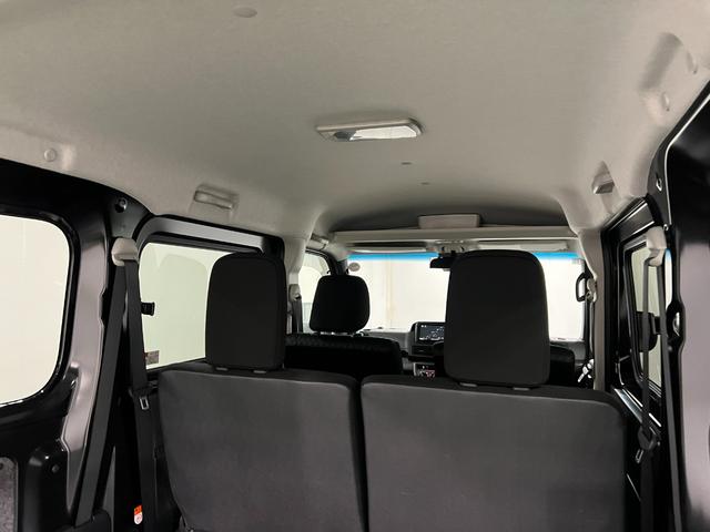 ハイゼットカーゴクルーズターボ　走行２８６５２キロ／４ＷＤ／バックカメラ一年保証・走行距離無制限　フルセグナビ　Ｂｌｕｅｔｏｏｔｈ　バックカメラ　ＥＴＣ　クリアランスソナー　オートライト　ＬＥＤヘッドライト　両側電動スライドドア（埼玉県）の中古車