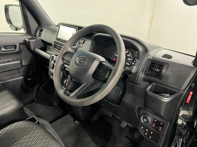 ハイゼットカーゴクルーズターボ　走行２８６５２キロ／４ＷＤ／バックカメラ一年保証・走行距離無制限　フルセグナビ　Ｂｌｕｅｔｏｏｔｈ　バックカメラ　ＥＴＣ　クリアランスソナー　オートライト　ＬＥＤヘッドライト　両側電動スライドドア（埼玉県）の中古車