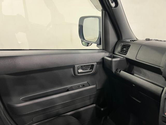 ハイゼットカーゴクルーズターボ　走行２８６５２キロ／４ＷＤ／バックカメラ一年保証・走行距離無制限　フルセグナビ　Ｂｌｕｅｔｏｏｔｈ　バックカメラ　ＥＴＣ　クリアランスソナー　オートライト　ＬＥＤヘッドライト　両側電動スライドドア（埼玉県）の中古車
