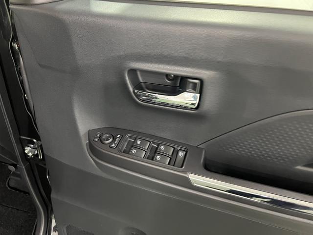 タントカスタムRS 走行13374キロ/ナビ/全周囲カメラ/ETC1年保証・走行距離無制限 フルセグナビ Bluetooth 全周囲カメラ ドラレコ ETC クリアランスソナー オートライト LEDヘッドライト シートヒーター 両側電動スライドドア(埼玉県)の中古車