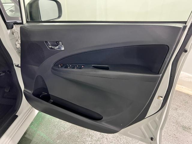 ムーヴカスタム Xリミテッド 走行95751キロ/雹害一年保証・走行距離無制限 走行95751キロ 助手席エアバック 純正カーペットマット LEDヘッドライト アイドリングストップ ベンチシート 電動格納式ドアミラー(埼玉県)の中古車