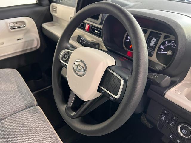 ムーヴキャンバスストライプスＧ　走行２６キロ／ＬＥＤヘッドランプ／純正マット１年保証距離無制限　走行距離２６キロ　純正マット　サイドエアバッグ　ＬＥＤヘッドランプ　アイドリングストップ　シートヒーター　両側電動スライドドア　オート格納式ドアミラー　電動パーキングブレーキ（埼玉県）の中古車