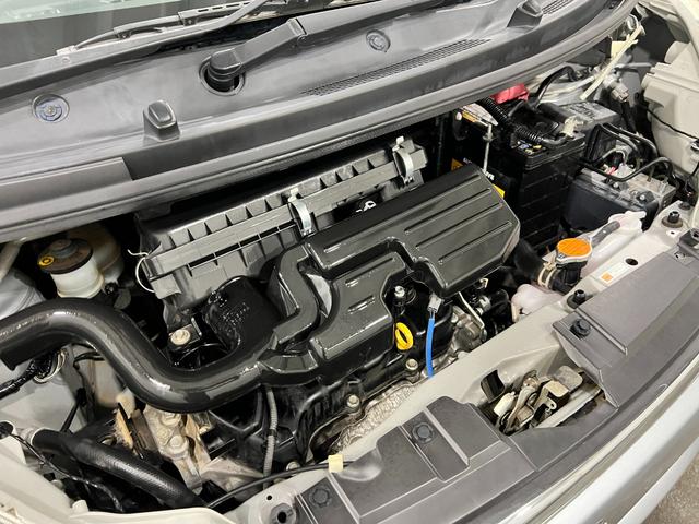 ムーヴＸ　走行３００６７キロ／ワンセグナビ／バックカメラ／マット１年保証距離無制限　走行距離３００６７キロ　ワンセグナビ　バックカメラ　純正マット　助手席エアバッグ　アイドリングストップ　電動格納式ドアミラー（埼玉県）の中古車