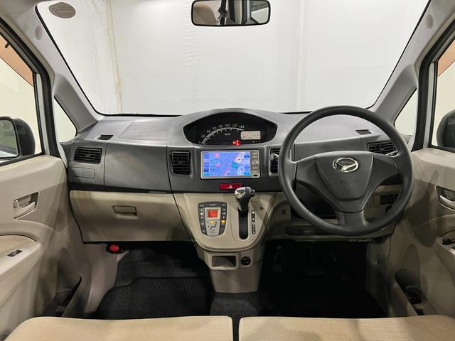 ムーヴＸ　走行３００６７キロ／ワンセグナビ／バックカメラ／マット１年保証距離無制限　走行距離３００６７キロ　ワンセグナビ　バックカメラ　純正マット　助手席エアバッグ　アイドリングストップ　電動格納式ドアミラー（埼玉県）の中古車