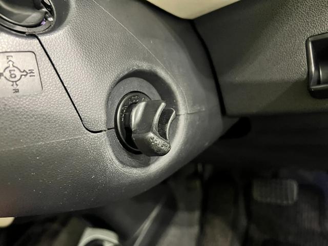 ミラココアココアプラスX 走行52108キロ/CDチューナー/マット1年保証距離無制限 走行距離52108キロ CDチューナー 純正カーペットマット 助手席エアバッグ アイドリングストップ ドリンクホルダー 電動格納式ドアミラー(埼玉県)の中古車