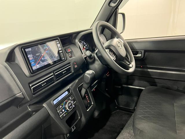 アトレーRS 4WD/雹害/走行46798キロ/純正ナビ/ドラレコ1年保証距離無制限 走行距離46798キロ 純正フルセグナビ バックカメラ ドラレコ 純正マット LEDヘッドランプ アイドリングストップ 両側電動スライドドア 電動格納式ドアミラー キーフリー(埼玉県)の中古車