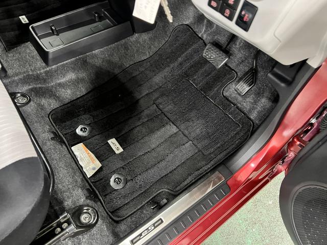 ミライースX リミテッドSAIII 走行33430キロ/純正マット1年保証距離無制限 走行距離33430キロ ディスプレイオーディオ 純正マット オートライト LEDヘッドランプ アイドリングストップ 電動格納式ドアミラー キーレスエントリー(埼玉県)の中古車