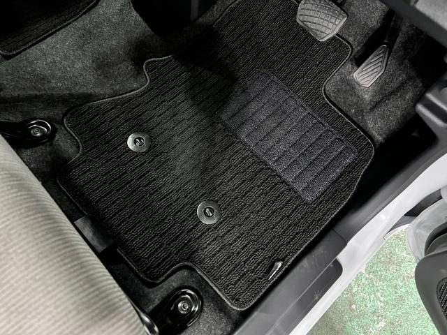 ムーヴＸ　走行３０３０キロ／片側電動スライドドア１年保証・走行距離無制限　サイドエアバック　クリアランスソナー　オートマチックハイビーム　オートライト　ＬＥＤヘッドライト　ベンチシート　片側電動スライドドア（埼玉県）の中古車