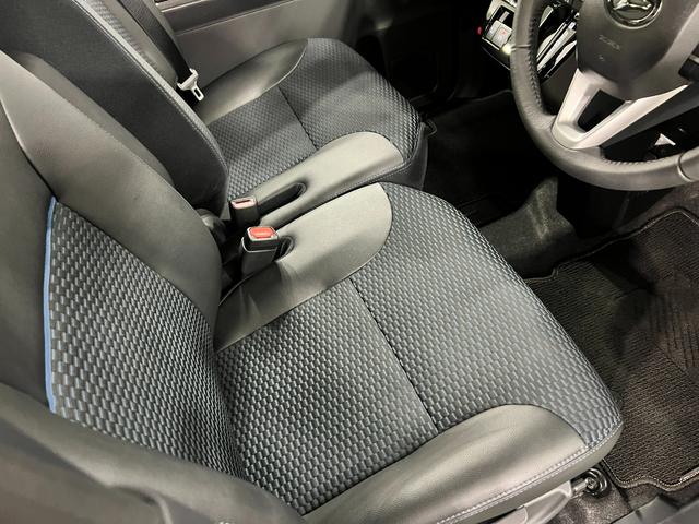 タントカスタムRSリミテッド 走行2625キロ/両側電動スライド1年保証・走行距離無制限 サイドエアバック クリアランスソナー オートマチックハイビーム オートライト LEDヘッドライト ベンチシート シートヒーター 両側電動スライドドア(埼玉県)の中古車