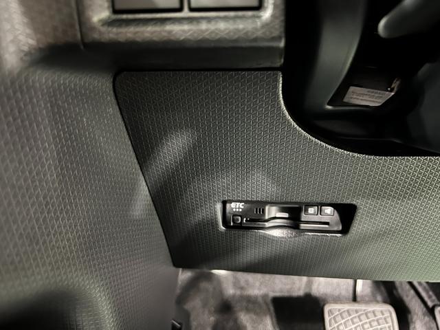 タントカスタムRSリミテッド 走行2625キロ/両側電動スライド1年保証・走行距離無制限 サイドエアバック クリアランスソナー オートマチックハイビーム オートライト LEDヘッドライト ベンチシート シートヒーター 両側電動スライドドア(埼玉県)の中古車