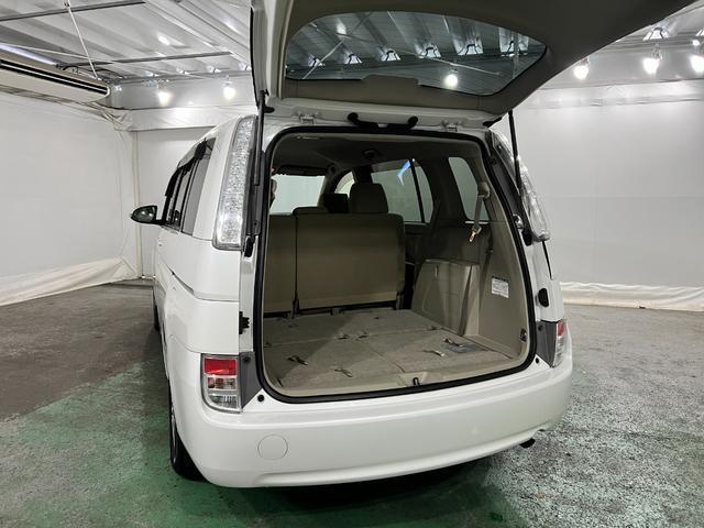 アイシスL 車検整備付/片側電スラドア/プッシュスタートエンジン点検記録簿あり 1年保証距離無制限 走行距離114663キロ 右前修復歴 車検整備付 ワンセグナビ バックカメラ 純正マット 運転席助手席エアバッグ 片側電動スライドドア(埼玉県)の中古車