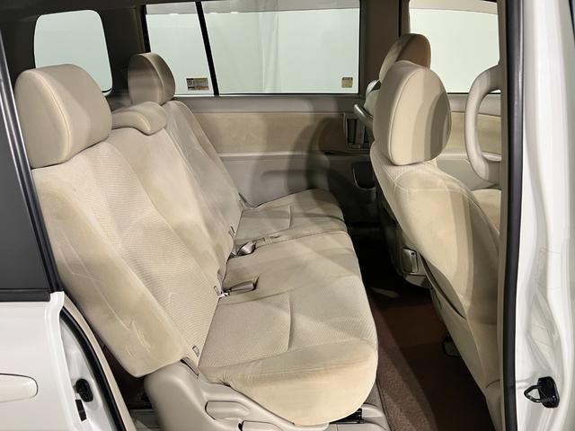 アイシスL 車検整備付/片側電スラドア/プッシュスタートエンジン点検記録簿あり 1年保証距離無制限 走行距離114663キロ 右前修復歴 車検整備付 ワンセグナビ バックカメラ 純正マット 運転席助手席エアバッグ 片側電動スライドドア(埼玉県)の中古車