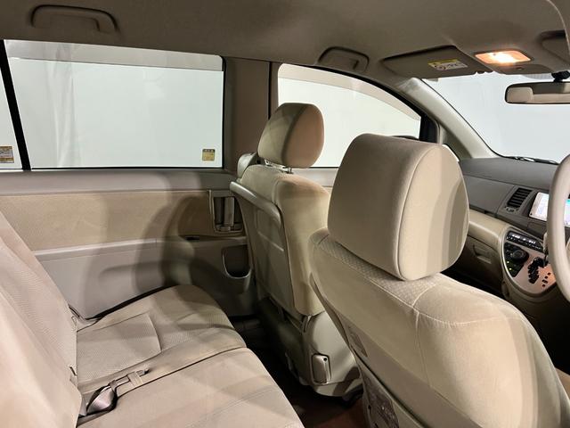 アイシスL 車検整備付/片側電スラドア/プッシュスタートエンジン点検記録簿あり 1年保証距離無制限 走行距離114663キロ 右前修復歴 車検整備付 ワンセグナビ バックカメラ 純正マット 運転席助手席エアバッグ 片側電動スライドドア(埼玉県)の中古車