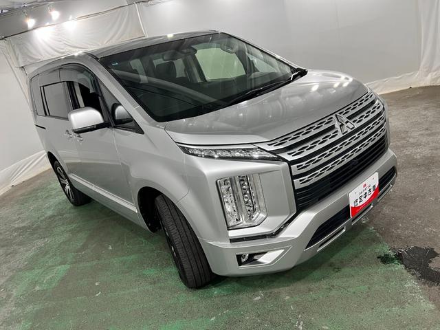デリカＤ：５Ｇ　パワーパッケージ　走行６８６４２キロ／車検整備付／４ＷＤ一年保証・走行距離無制限　フルセグナビ　Ｂｌｕｅｔｏｏｔｈ　全周囲カメラ　ＥＴＣ　オートライト　ＬＥＤヘッドライト　シートヒーター　軽油（埼玉県）の中古車