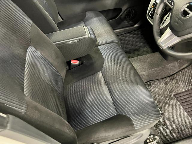 ムーヴカスタム　ＲＳ　ＳＡ　走行３９５１９キロ／８型ナビ／ドラレコ１年保証距離無制限　走行距離３９５１９キロ　フルセグナビ　バックカメラ　ドラレコ　純正マット　ＬＥＤヘッドランプ　アイドリングストップ　オート格納式ドアミラー（埼玉県）の中古車