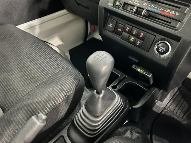 ハイゼットトラックジャンボエクストラ 車検整備付/4WD/MT車/純正ナビ1年保証距離無制限 走行距離36747キロ 純正フルセグナビ バックカメラ ブルートゥース 純正マット クリアランスソナー LEDヘッドランプ アイドリングストップ 電動格納式ドアミラー(埼玉県)の中古車