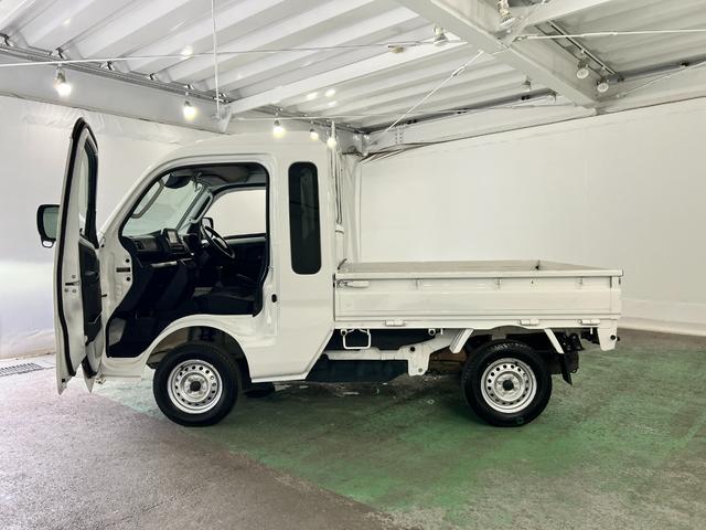 ハイゼットトラックジャンボエクストラ 車検整備付/4WD/MT車/純正ナビ1年保証距離無制限 走行距離36747キロ 純正フルセグナビ バックカメラ ブルートゥース 純正マット クリアランスソナー LEDヘッドランプ アイドリングストップ 電動格納式ドアミラー(埼玉県)の中古車