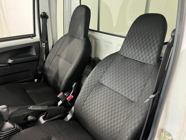 ハイゼットトラックジャンボエクストラ 車検整備付/4WD/MT車/純正ナビ1年保証距離無制限 走行距離36747キロ 純正フルセグナビ バックカメラ ブルートゥース 純正マット クリアランスソナー LEDヘッドランプ アイドリングストップ 電動格納式ドアミラー(埼玉県)の中古車