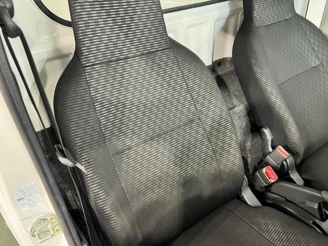 ハイゼットトラックジャンボエクストラ 車検整備付/4WD/MT車/純正ナビ1年保証距離無制限 走行距離36747キロ 純正フルセグナビ バックカメラ ブルートゥース 純正マット クリアランスソナー LEDヘッドランプ アイドリングストップ 電動格納式ドアミラー(埼玉県)の中古車