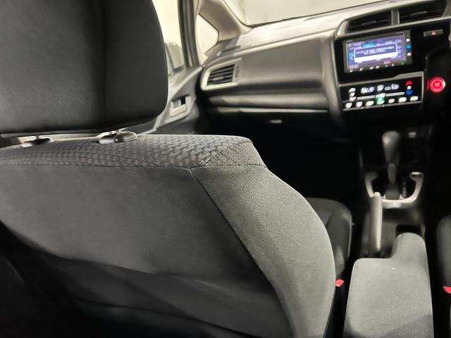 フィット13G・Lホンダセンシング 走行12981キロ/バックカメラ一年保証・走行距離無制限 TVレスナビ Bluetooth バックカメラ ドラレコ ETC サイドエアバック オートライト LEDヘッドライト(埼玉県)の中古車