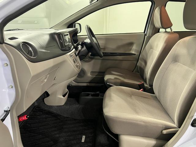 ミライースＸ　走行１０４６８２キロ／ＣＤチューナー一年保証・走行距離無制限　助手席エアバック　純正カーペットマット　ＣＤチューナー　アイドリングストップ　キーレス　アルミホイール（埼玉県）の中古車