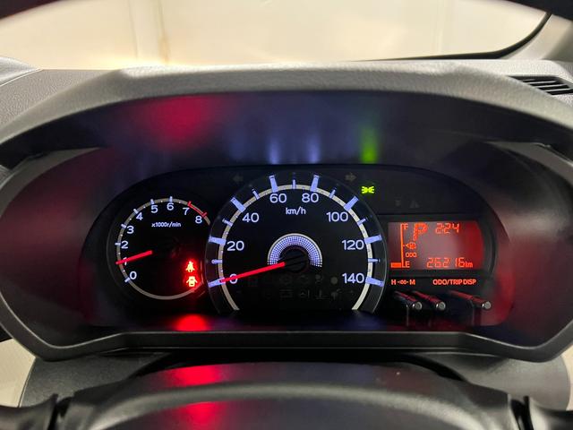 ムーヴL SAIII 車検整備付/走行26216キロ/ドラレコ1年保証距離無制限 走行距離26216キロ 車検整備付 CDチューナー ドライブレコーダー 純正マット 助手席エアバック アイドリングストップ 電動格納式ドアミラー(埼玉県)の中古車