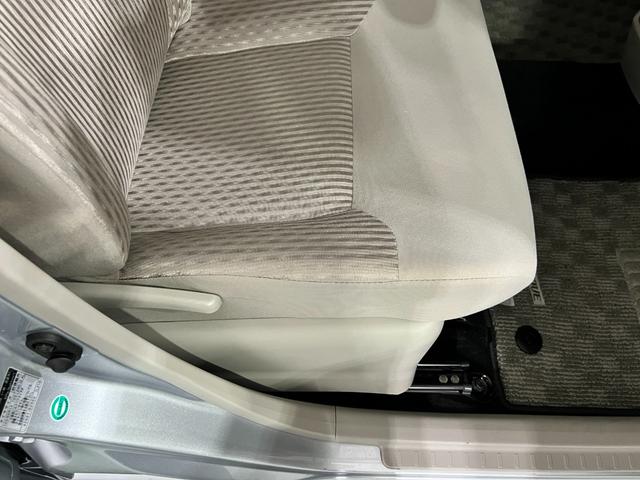 ムーヴL SAIII 車検整備付/走行26216キロ/ドラレコ1年保証距離無制限 走行距離26216キロ 車検整備付 CDチューナー ドライブレコーダー 純正マット 助手席エアバック アイドリングストップ 電動格納式ドアミラー(埼玉県)の中古車