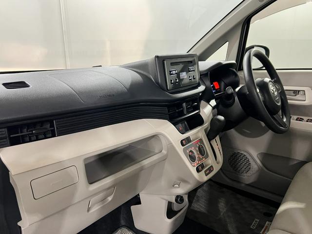 ムーヴL SAIII 車検整備付/走行26216キロ/ドラレコ1年保証距離無制限 走行距離26216キロ 車検整備付 CDチューナー ドライブレコーダー 純正マット 助手席エアバック アイドリングストップ 電動格納式ドアミラー(埼玉県)の中古車