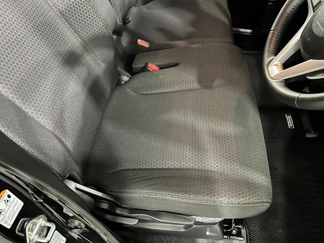 スペーシアギアハイブリッドXZ 車検整備付/走行59029キロ/ナビ1年保証距離無制限 走行距離59029キロ フルセグナビ ブルートゥース 全周囲カメラ 純正マット サイドエアバッグ LEDヘッドランプ アイドリングストップ シートヒーター 両側電動スライドドア(埼玉県)の中古車