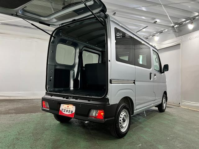 ハイゼットカーゴDX 走行2591キロ/R8年式/車検R10.11年保証距離無制限 走行距離2591キロ 純正フロアマット 助手席エアバック クリアランスソナー オートライト アイドリングストップ 両側スライドドア キーレスエントリー(埼玉県)の中古車