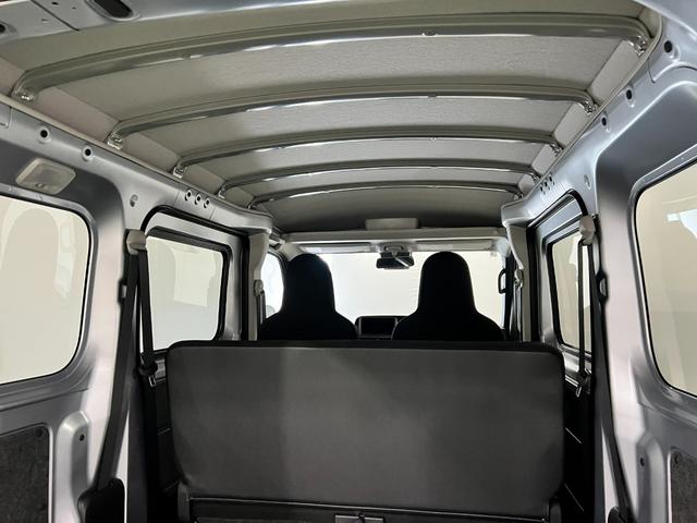 ハイゼットカーゴDX 走行2591キロ/R8年式/車検R10.11年保証距離無制限 走行距離2591キロ 純正フロアマット 助手席エアバック クリアランスソナー オートライト アイドリングストップ 両側スライドドア キーレスエントリー(埼玉県)の中古車